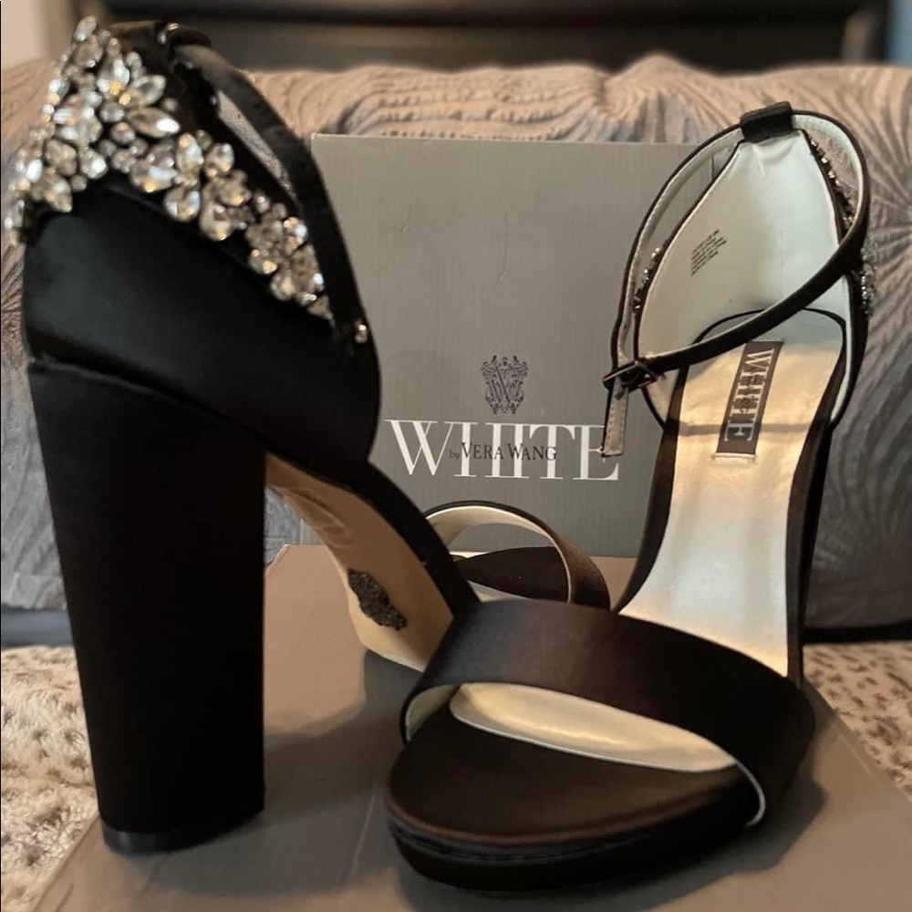 Vera Wang Black Satin heels size 9. Never worn